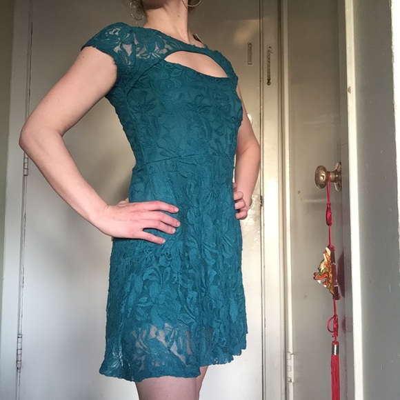 Mermaid Lace Comfy Stretchy Fit & Flare Dress SNWT - Picture 6 of 7